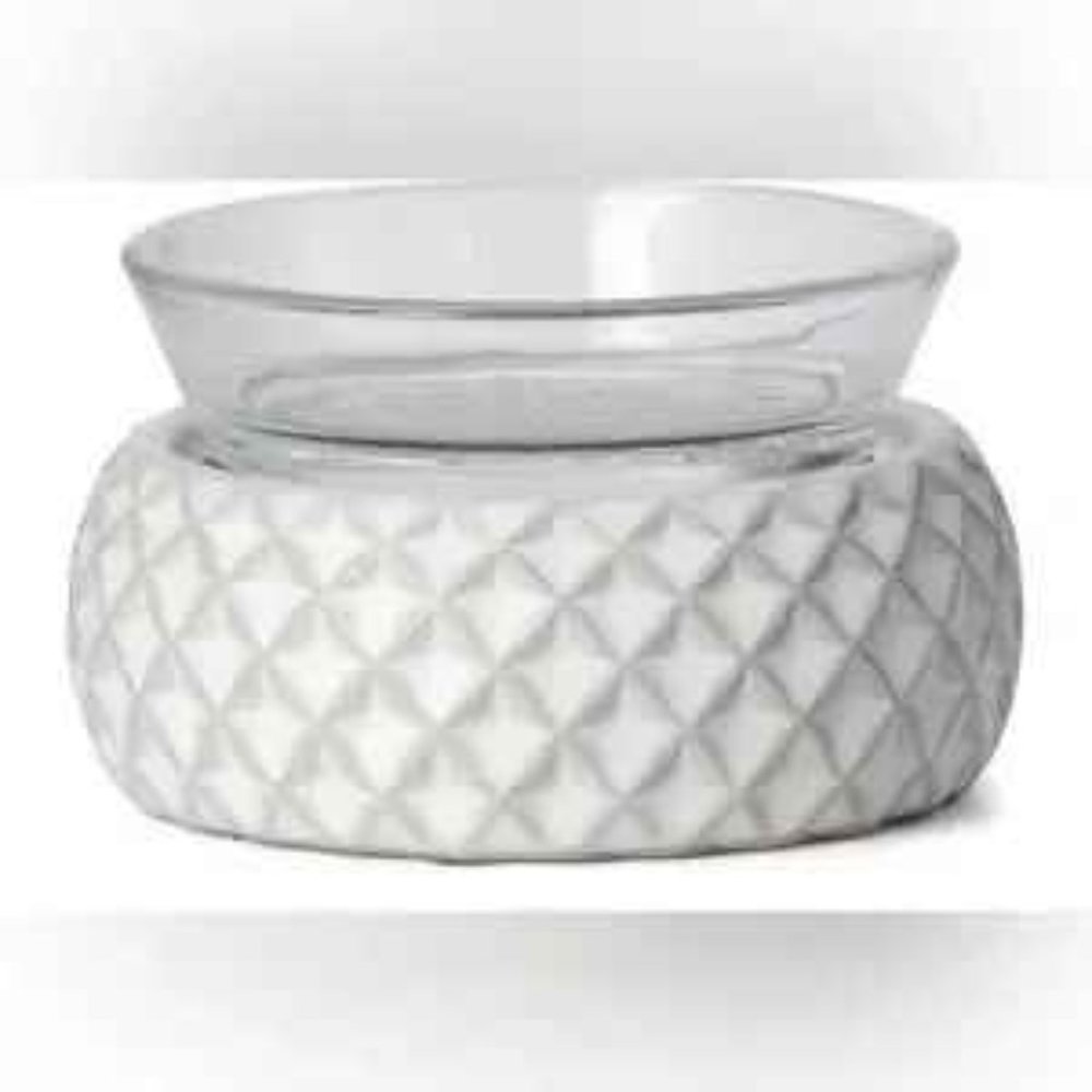 NIB Simply Diamond Scentsy Warmer